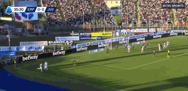 1726339069681024678.gif 加蒂头球.gif